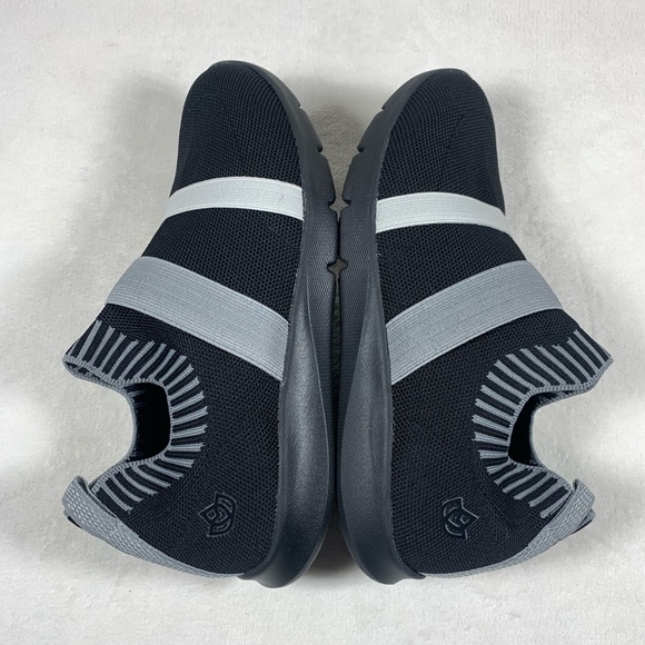 Spenco Women's Size 7W Karma Stretch Floral Sneaker - Picture 11 of 12